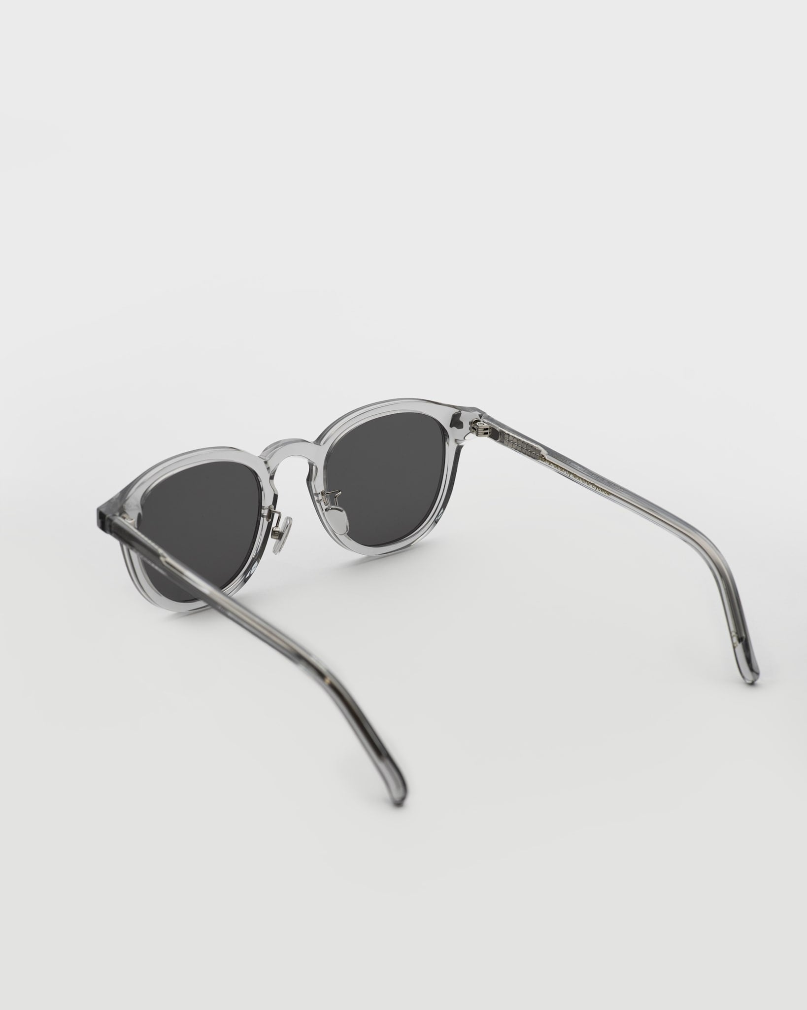 Nelson Grey - grey solid lens