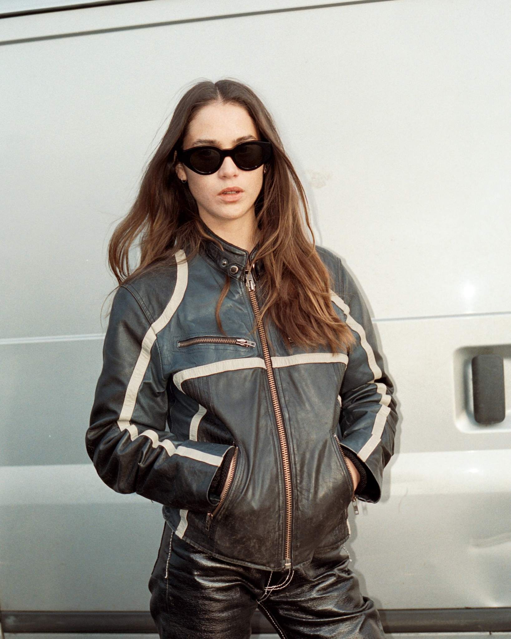 Polly Black - green solid lens