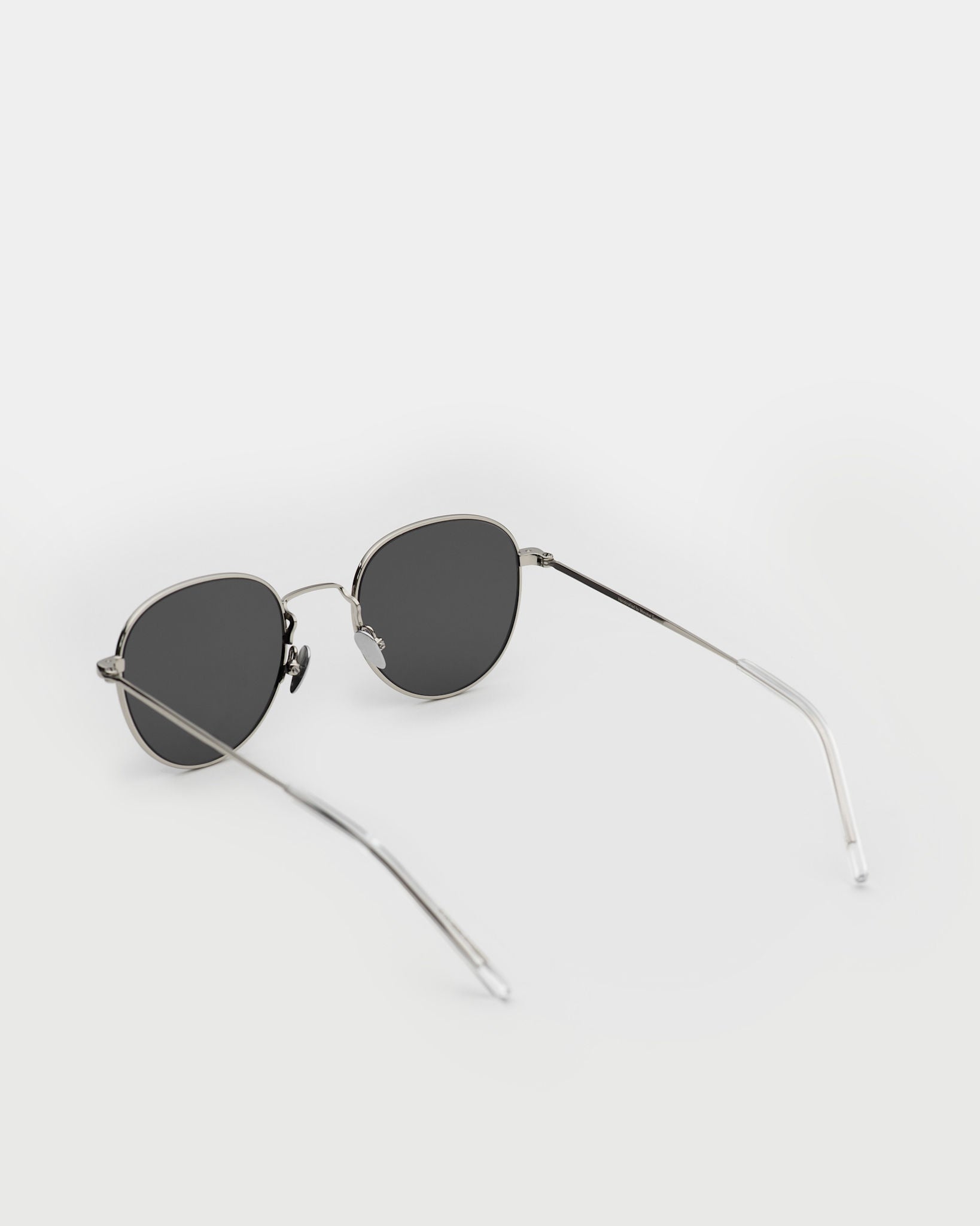 Rio Silver - grey solid lens