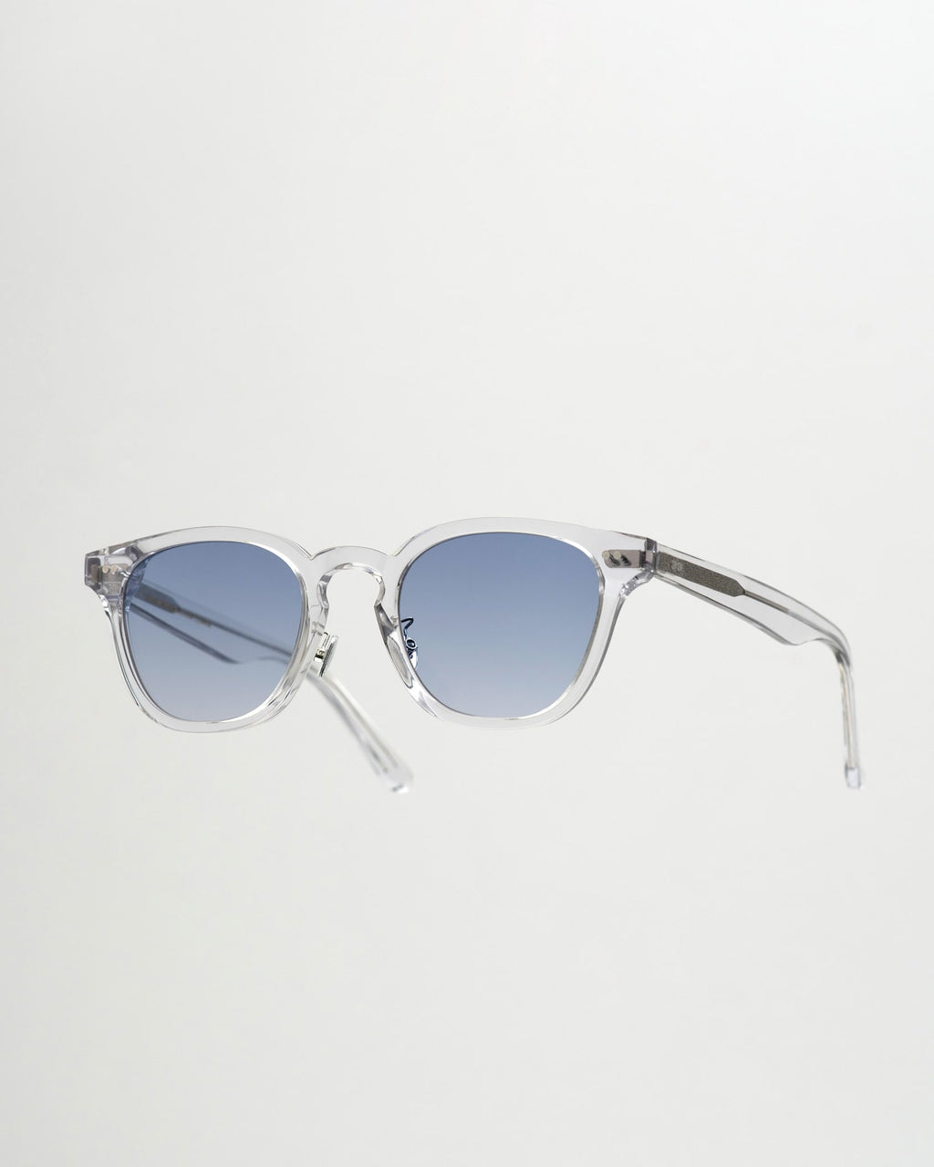River Crystal - blue gradient lens